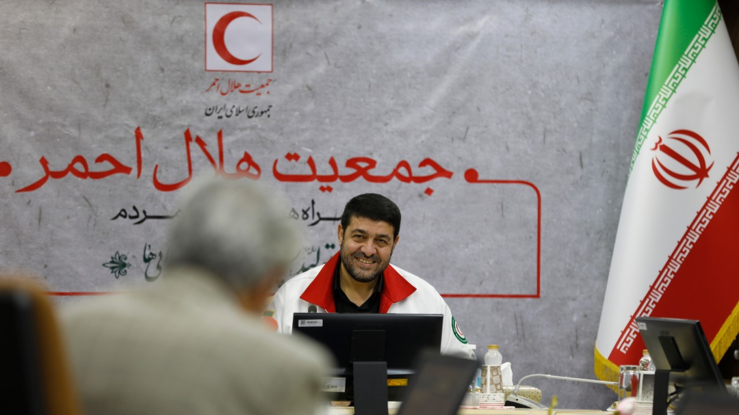 محقق شدن بیانیه گام دوم انقلاب در گرو انتقال تجارب نسل پیشکسوت به جوانان است